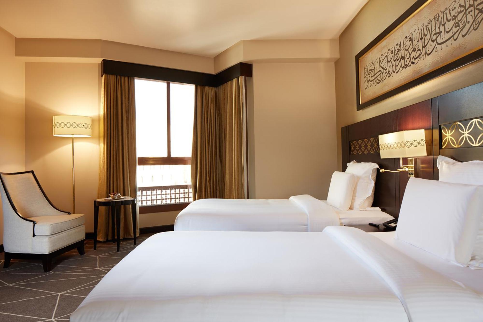 Pullman Zamzam Madina Hotel 5*