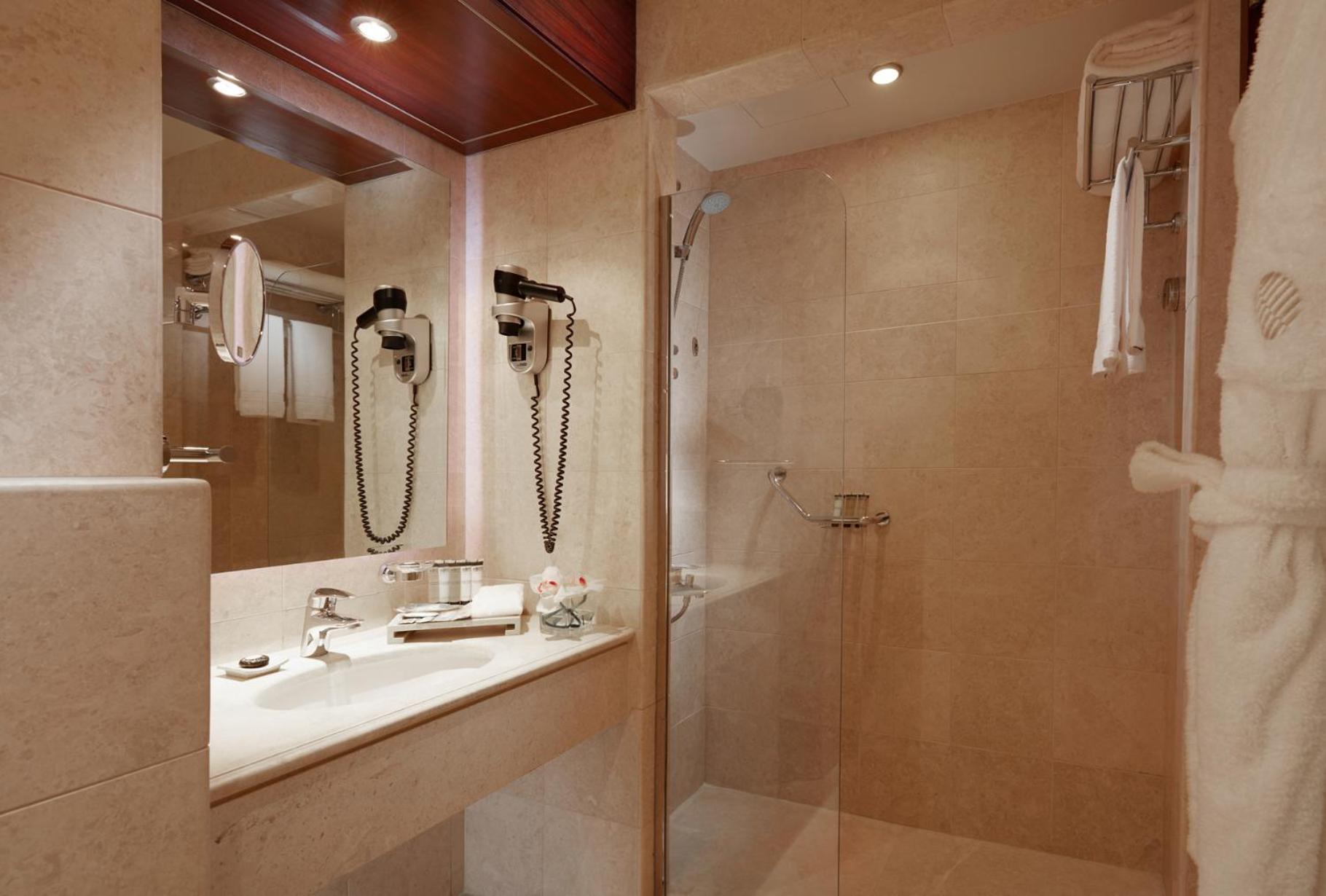 Pullman Zamzam Madina 5* Medina