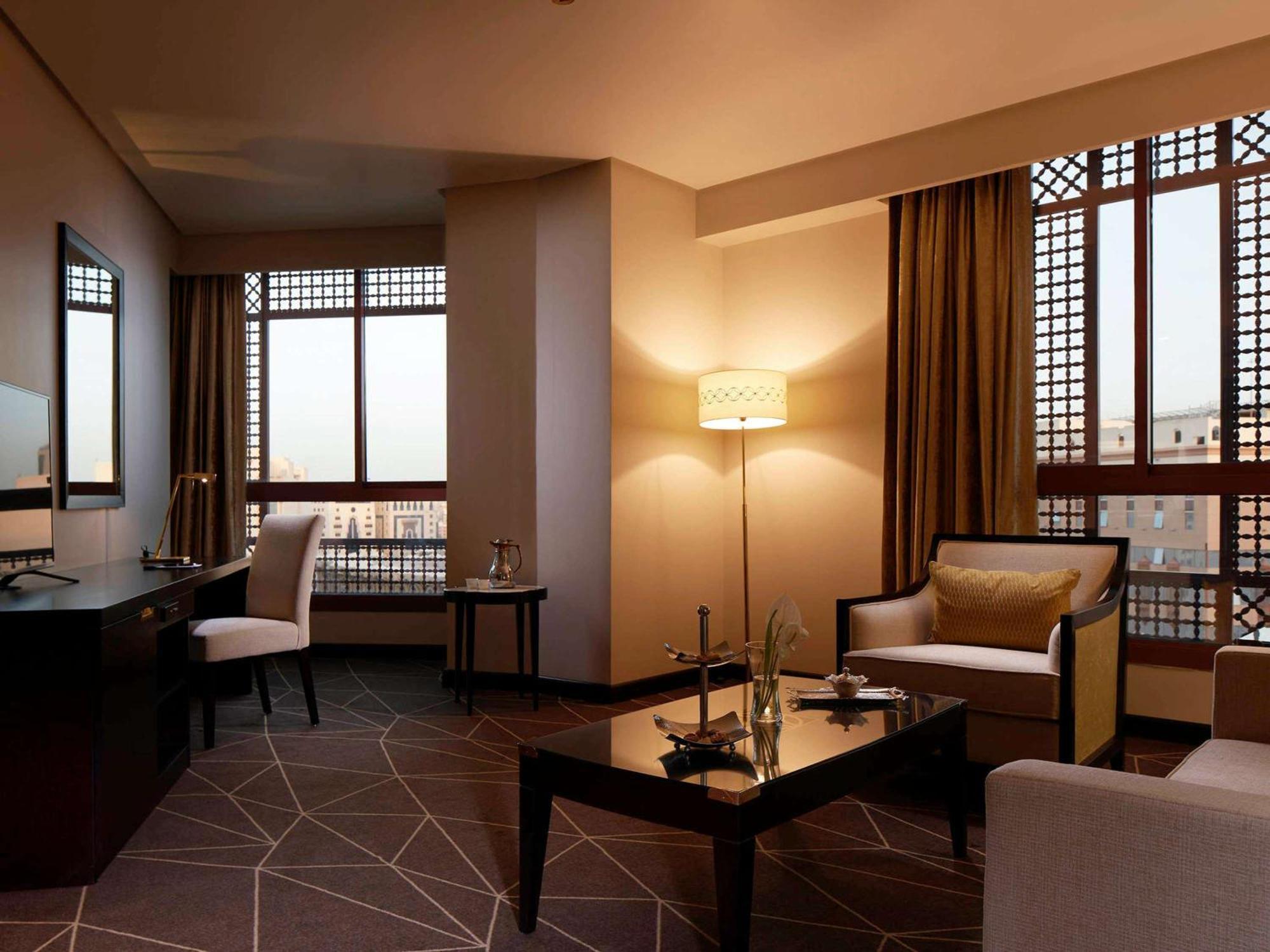 Pullman Zamzam Madina 5*